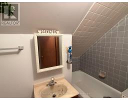 Bedroom - 290 Berford Street, South Bruce Peninsula, ON N0H2T0 Photo 9