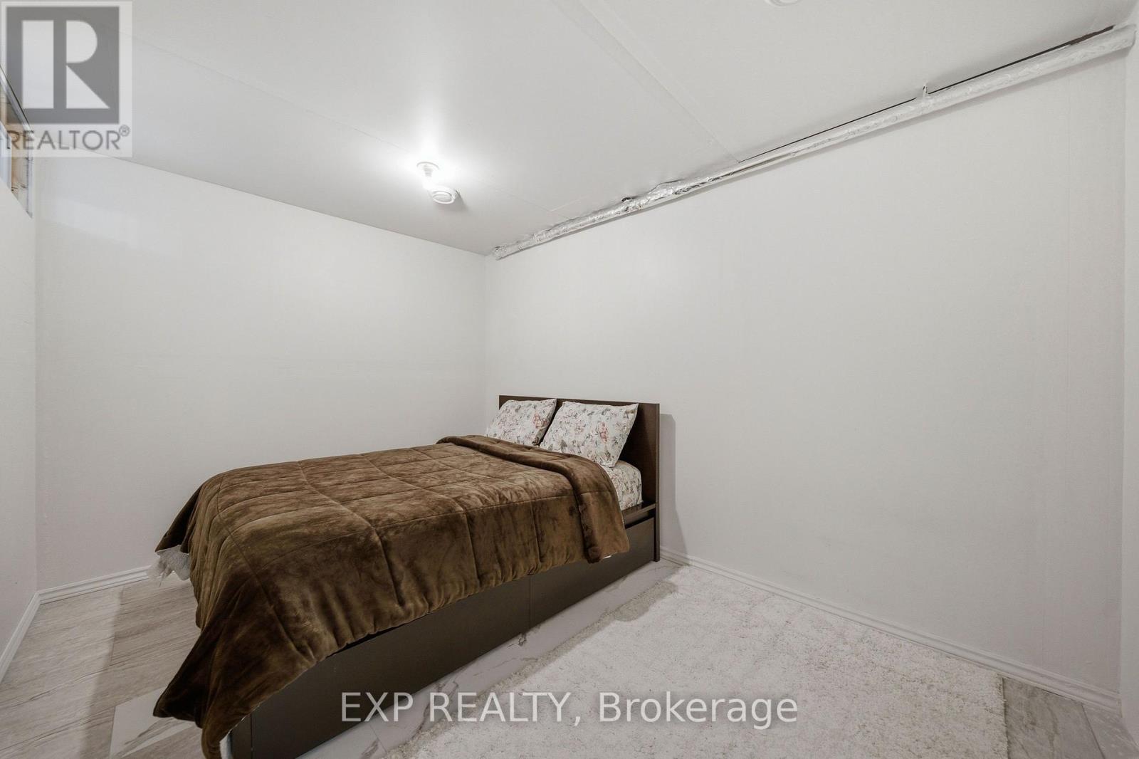 2007 BERNE STREET - 27