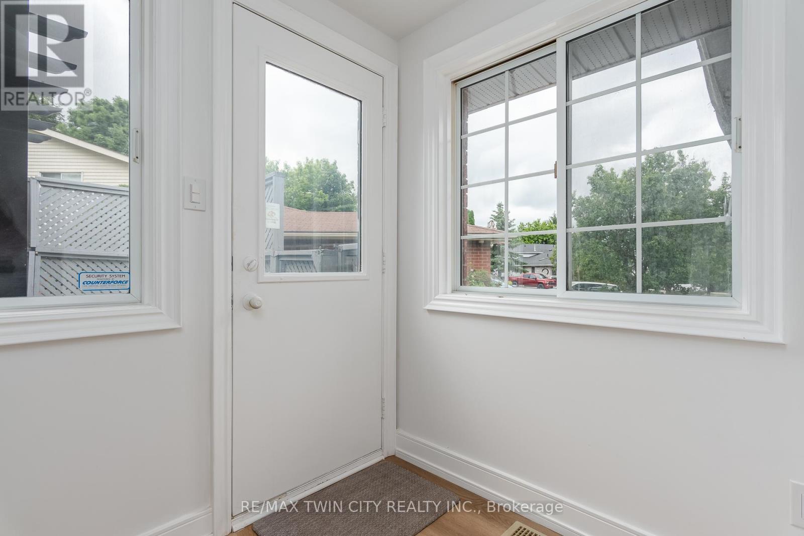 629B SETTLERSFIELD COURT - 40