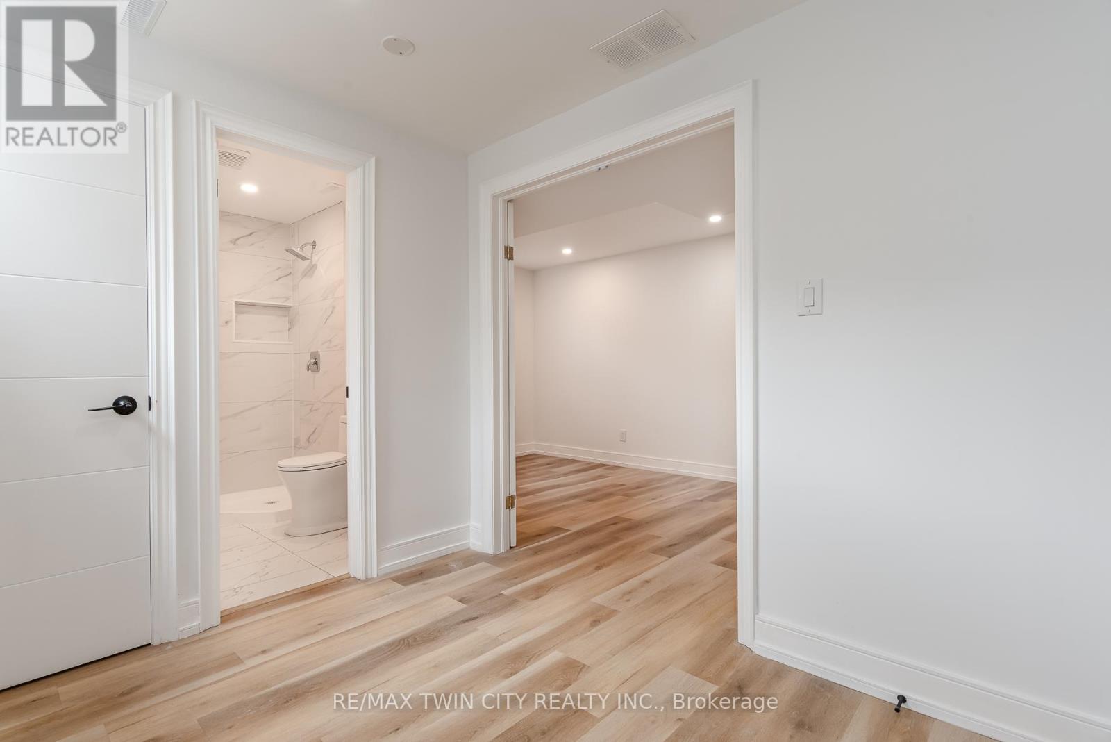 629B SETTLERSFIELD COURT - 45