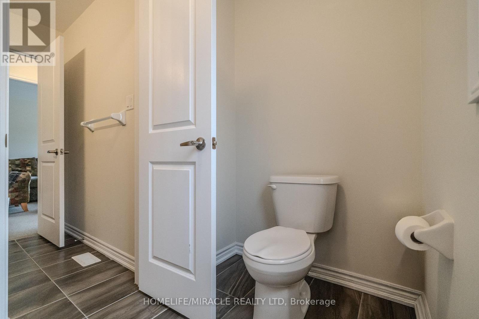 14 BLANEY STREET - 16