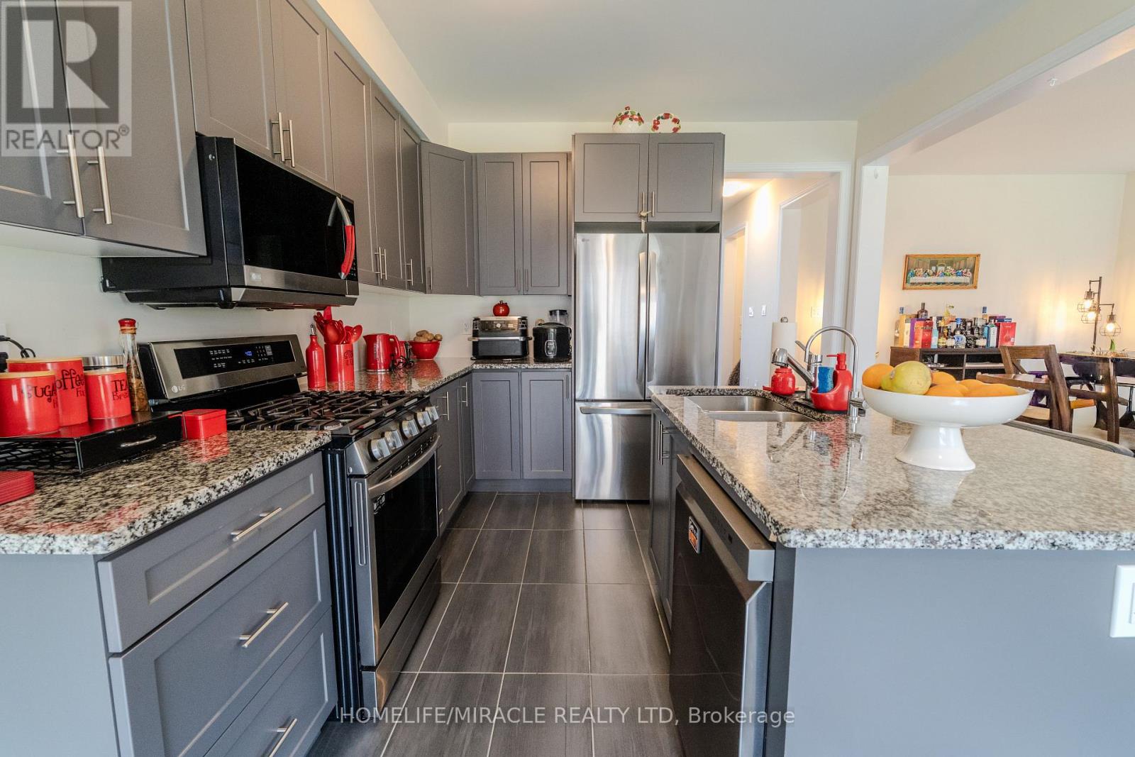 14 BLANEY STREET - 27