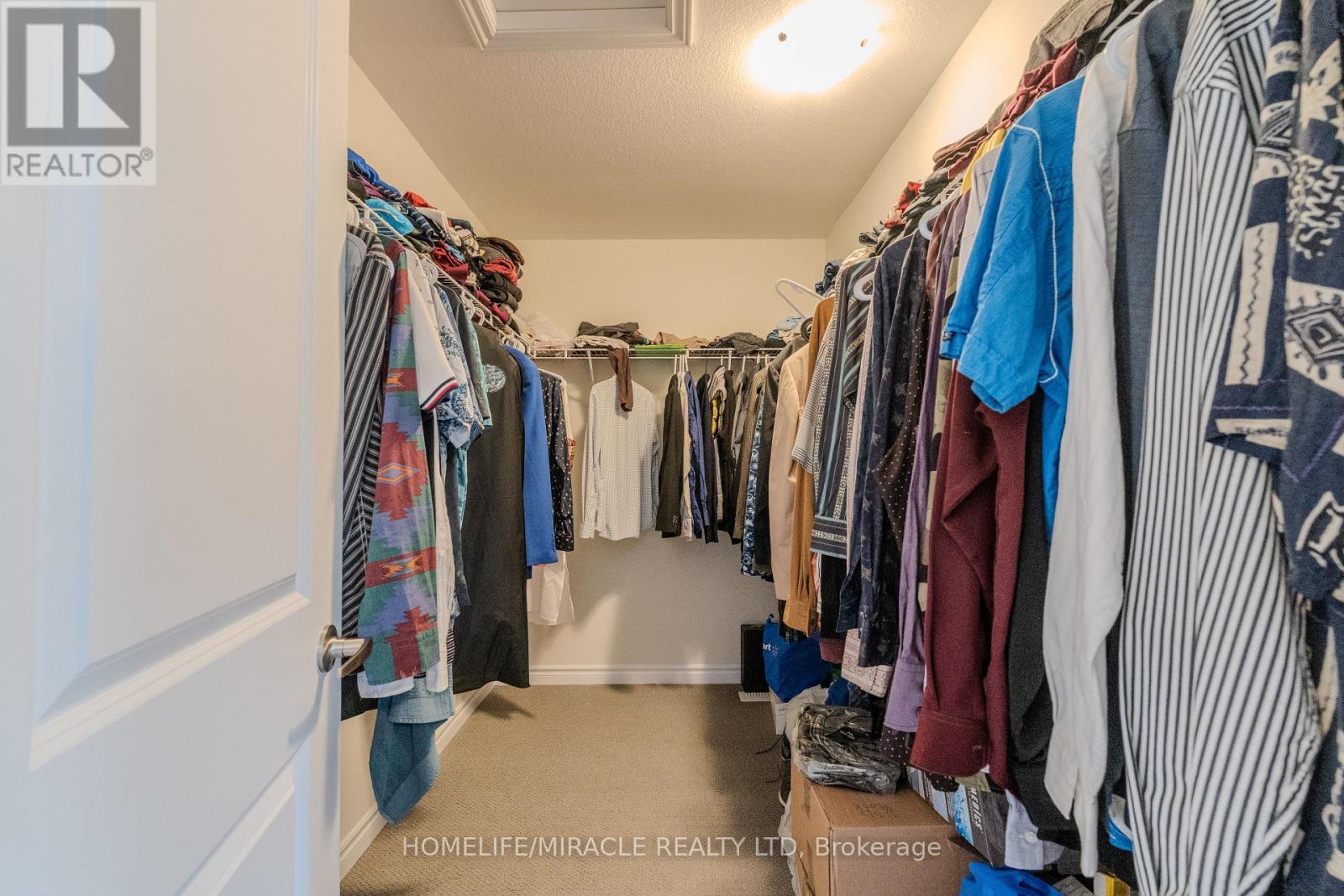 14 BLANEY STREET - 37