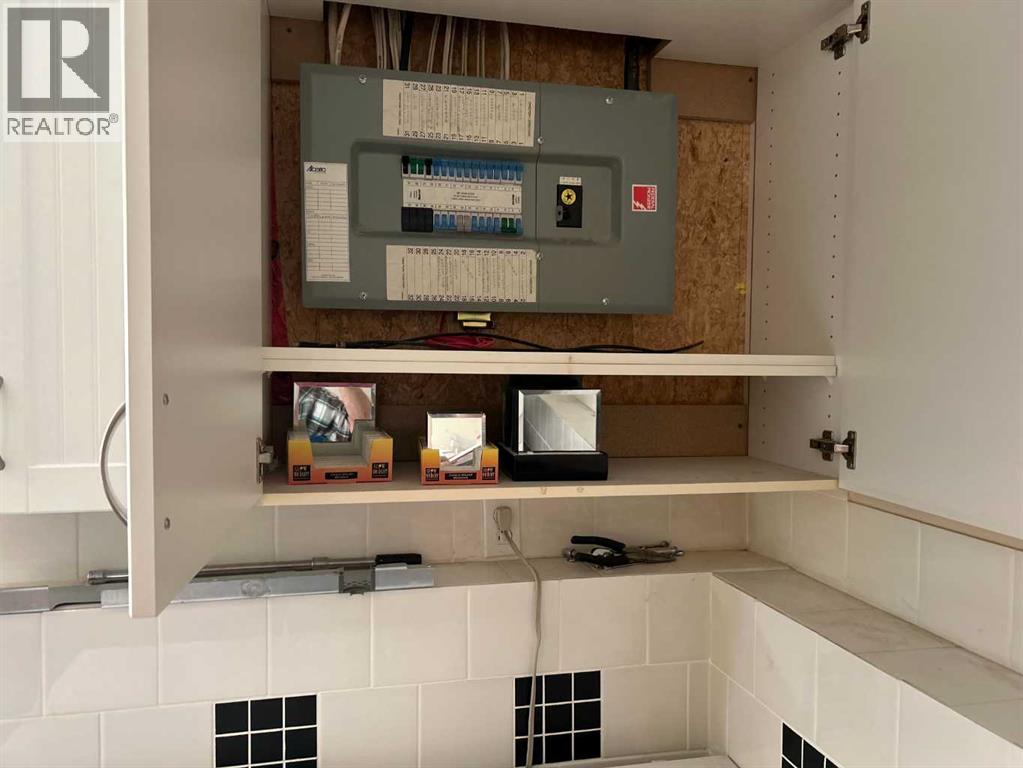 3 Upland Road - 18