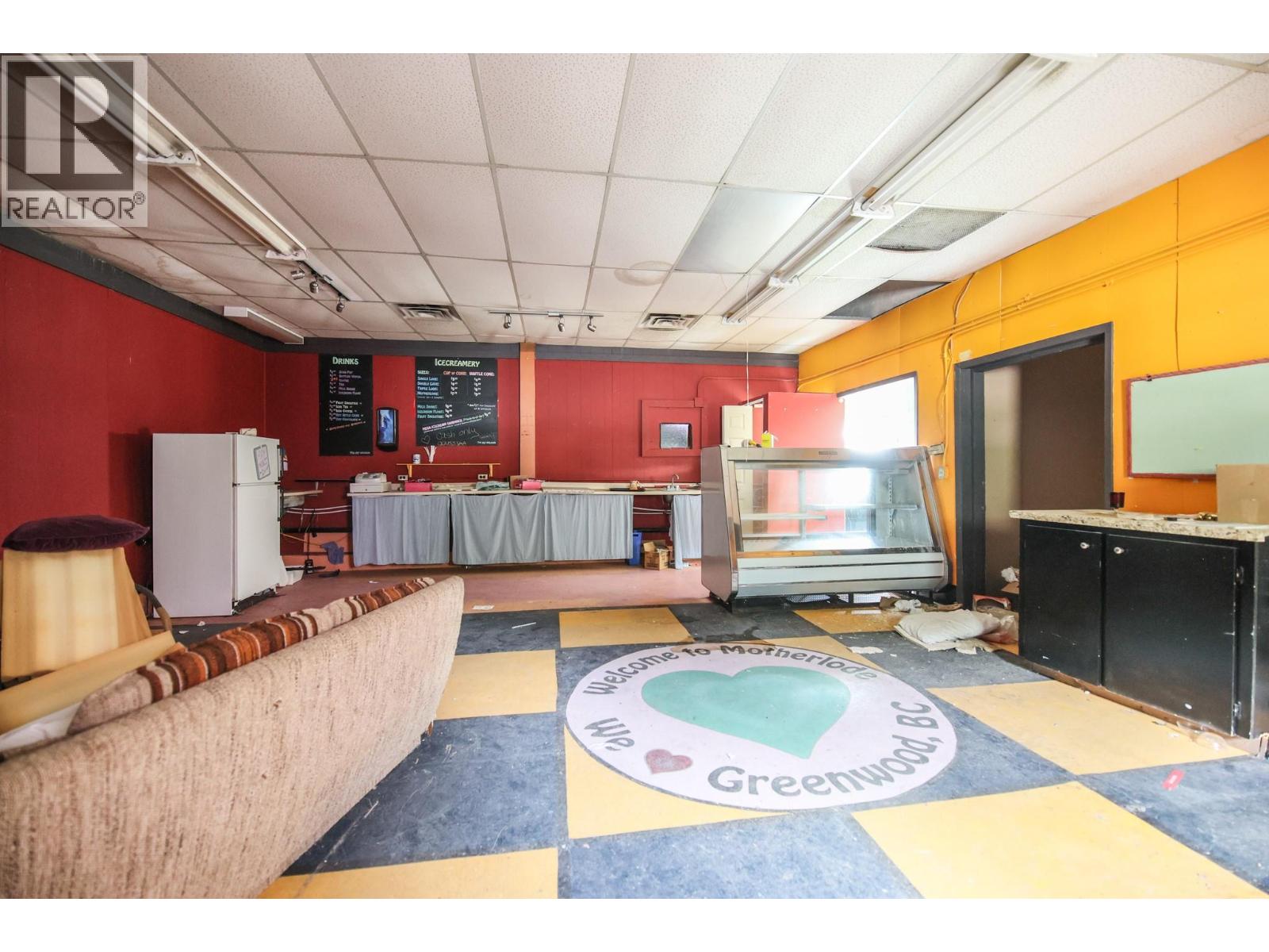 466 S Gold Avenue - 11