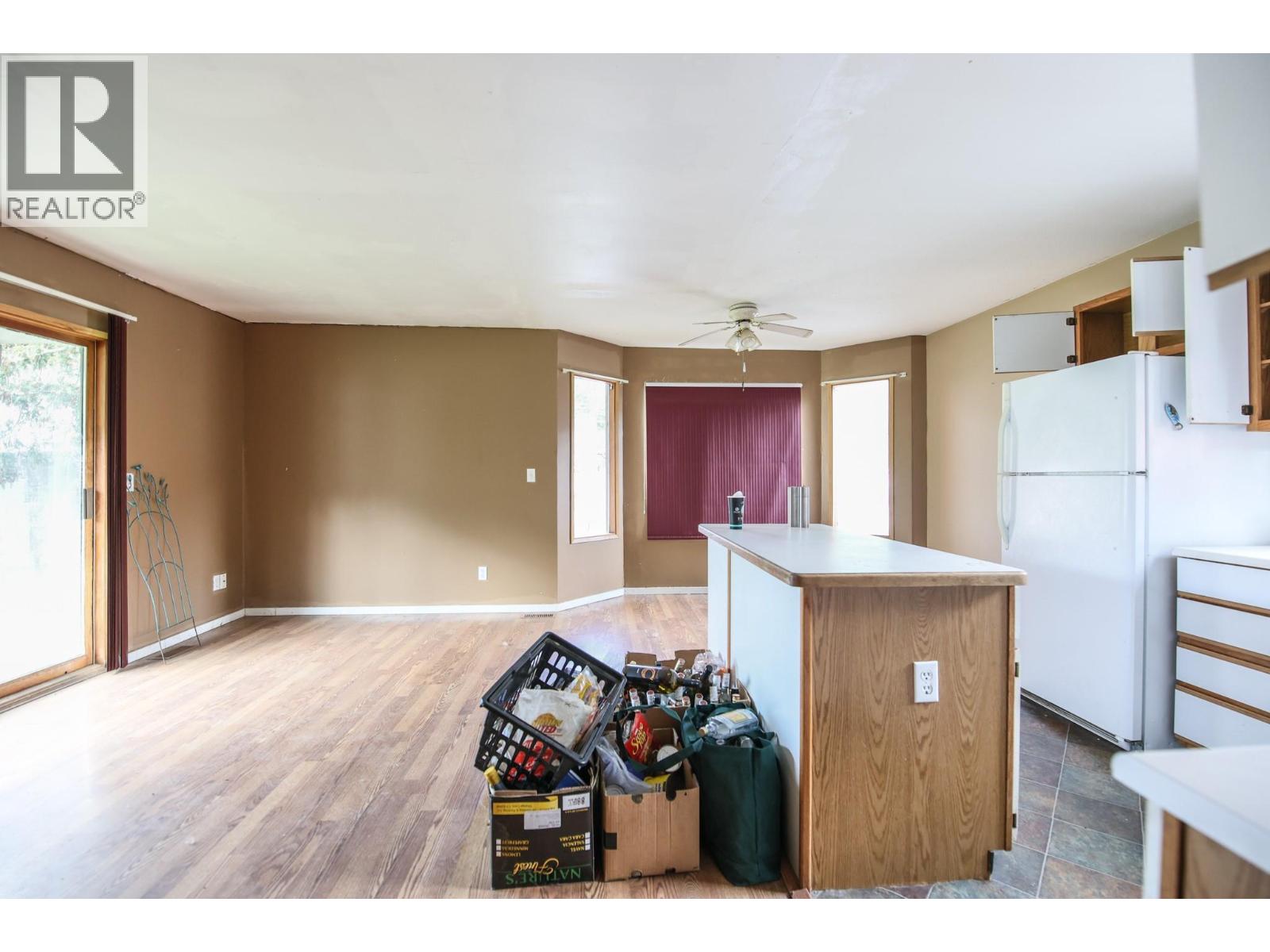466 S Gold Avenue - 25
