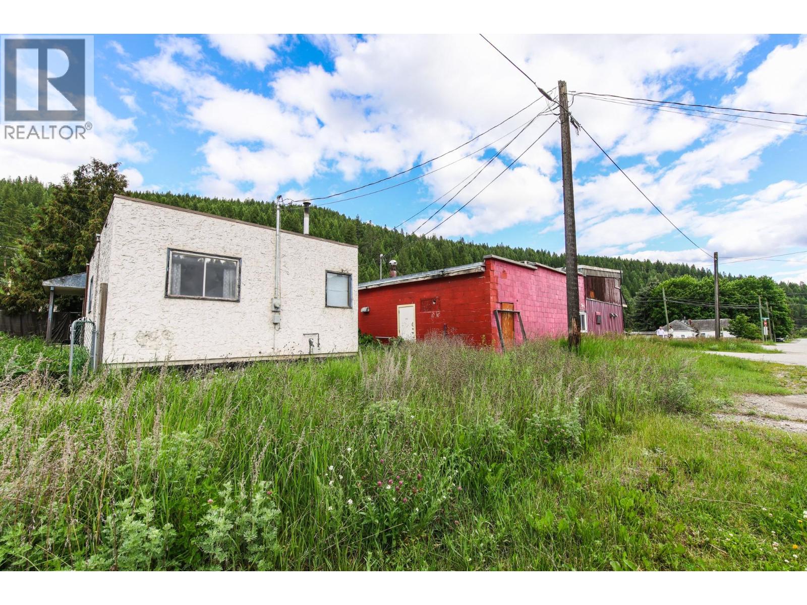 466 S Gold Avenue - 21