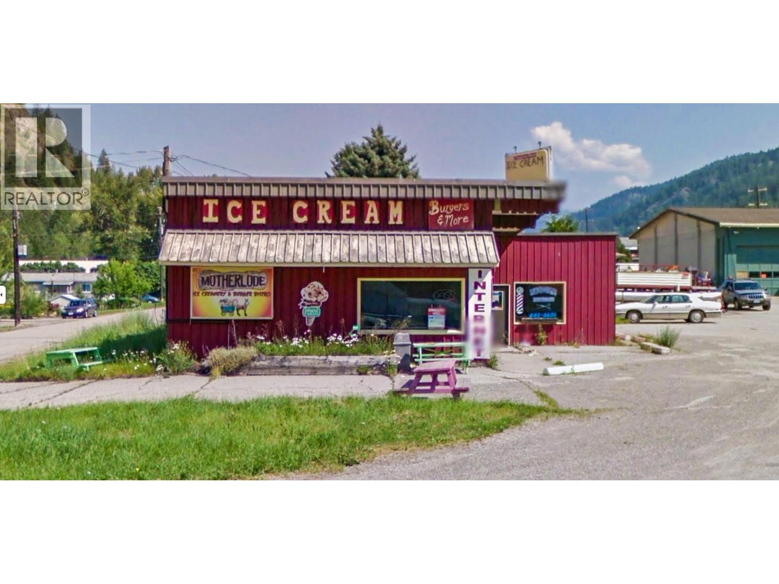 466 S Gold Avenue - 43