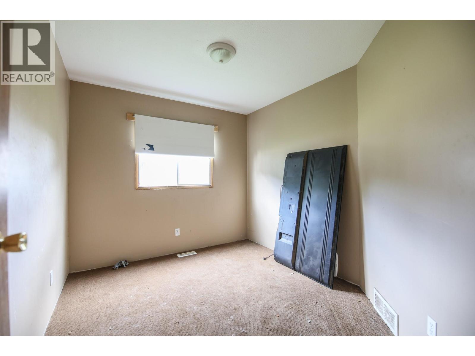 466 S Gold Avenue - 34