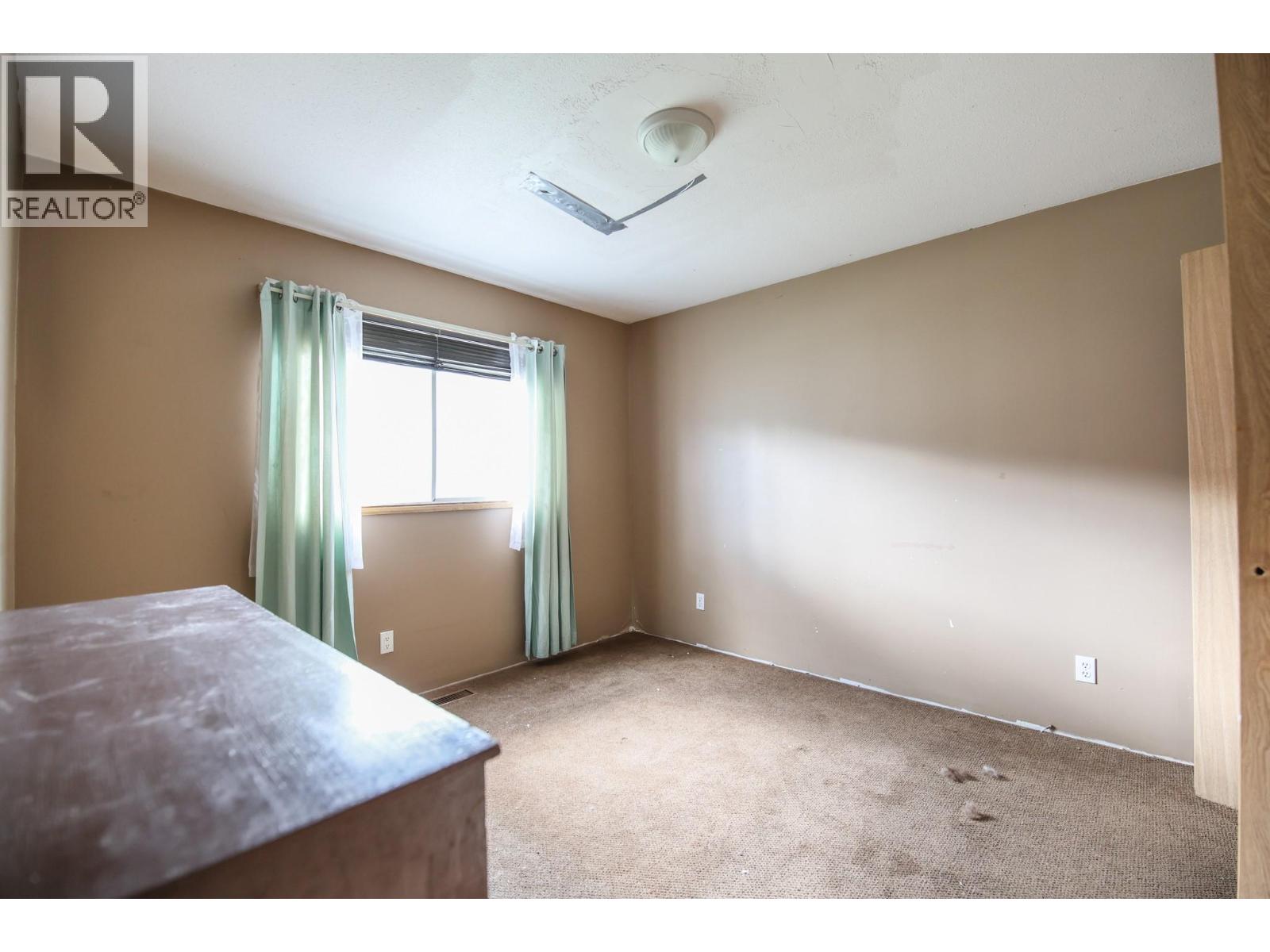 466 S Gold Avenue - 36