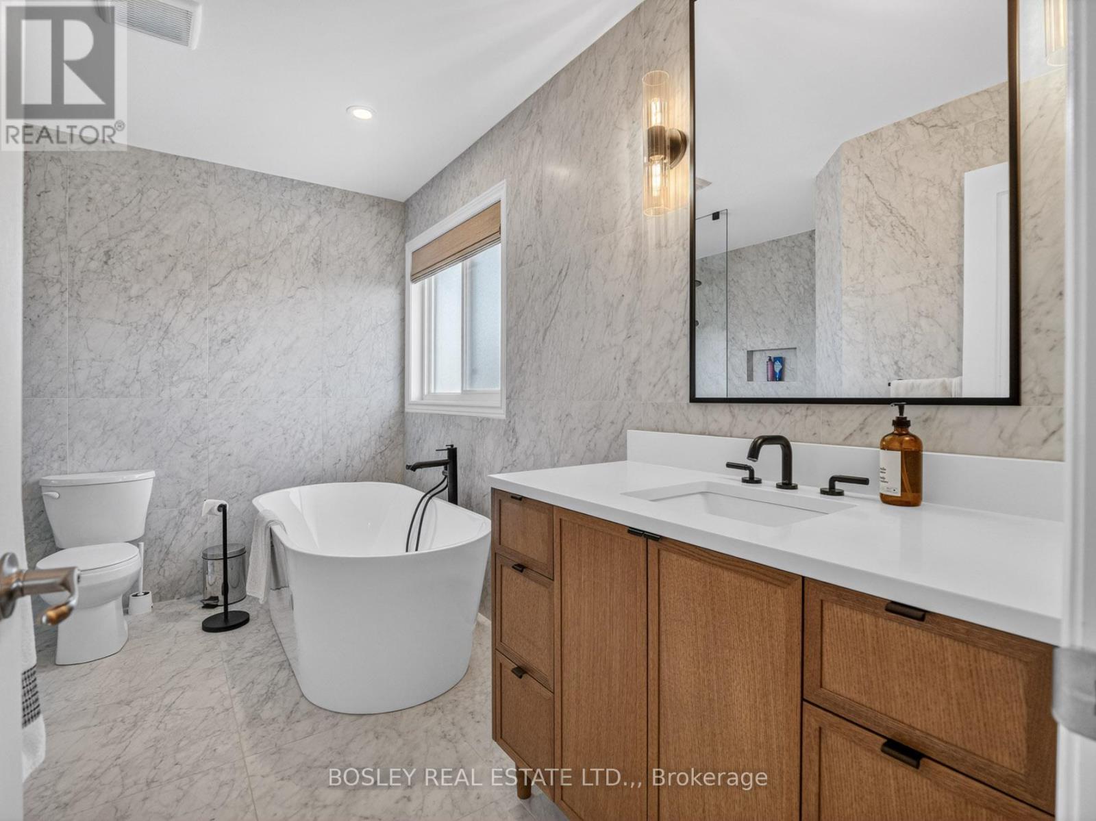 75 BERGENSTEIN CRESCENT - 25