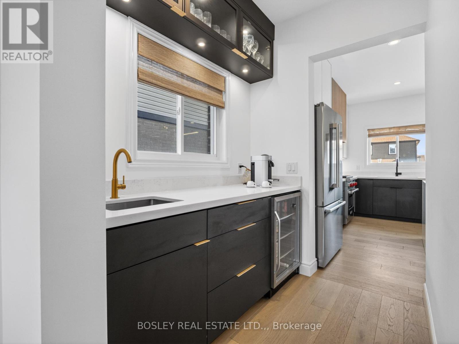 75 BERGENSTEIN CRESCENT - 9