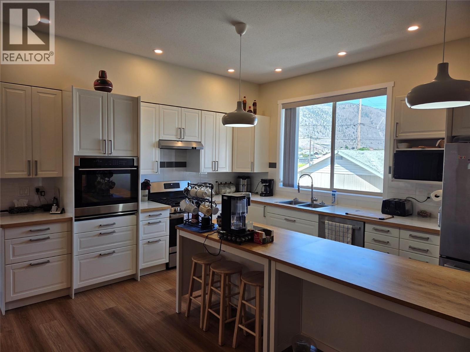 421 9th Avenue - 4
