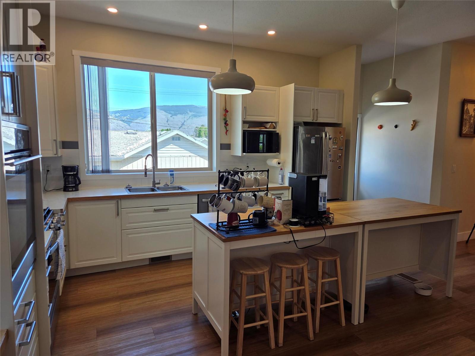 421 9th Avenue - 8