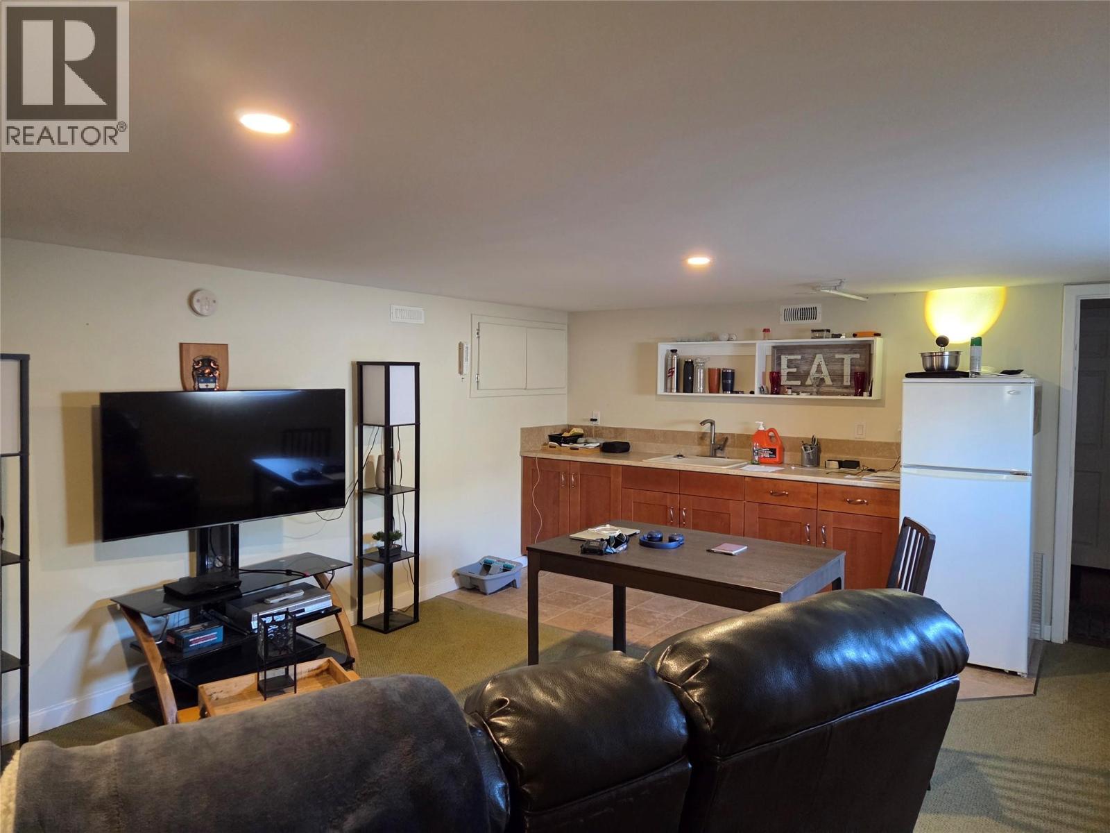 421 9th Avenue - 25