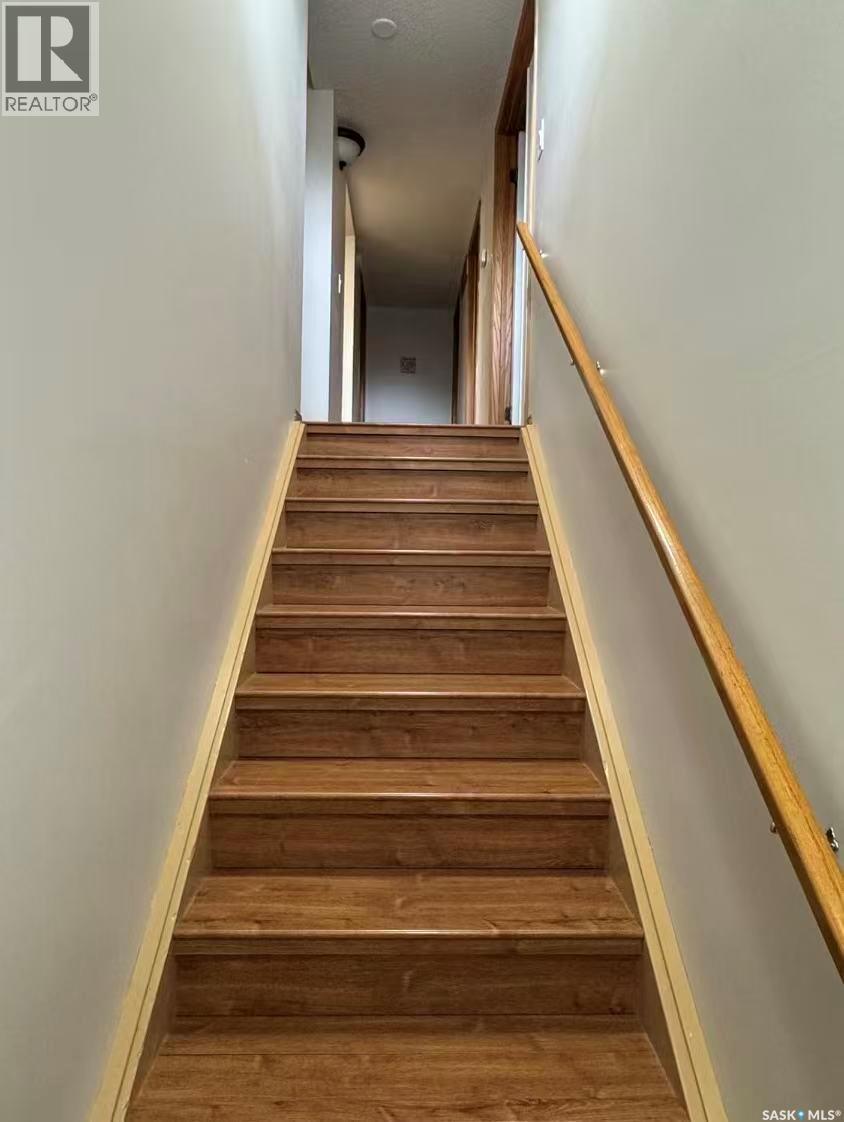 #H 279 Hochelaga STREET E - 4