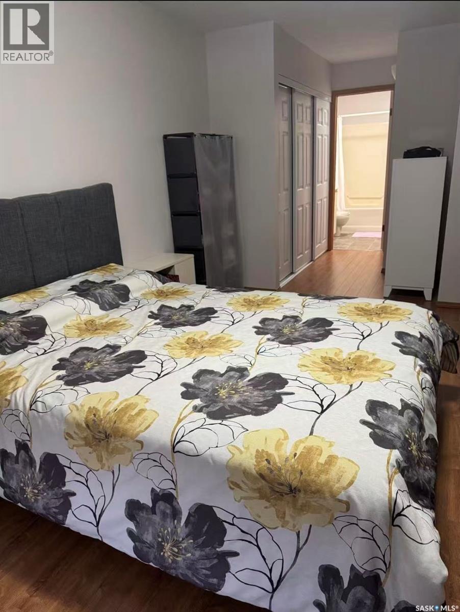 #H 279 Hochelaga STREET E - 18