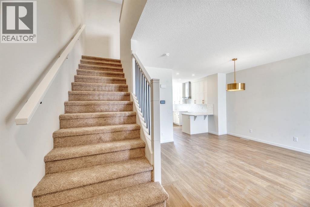 244 Marmot Grove NW - 7