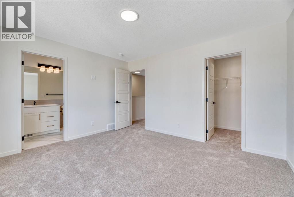 244 Marmot Grove NW - 26