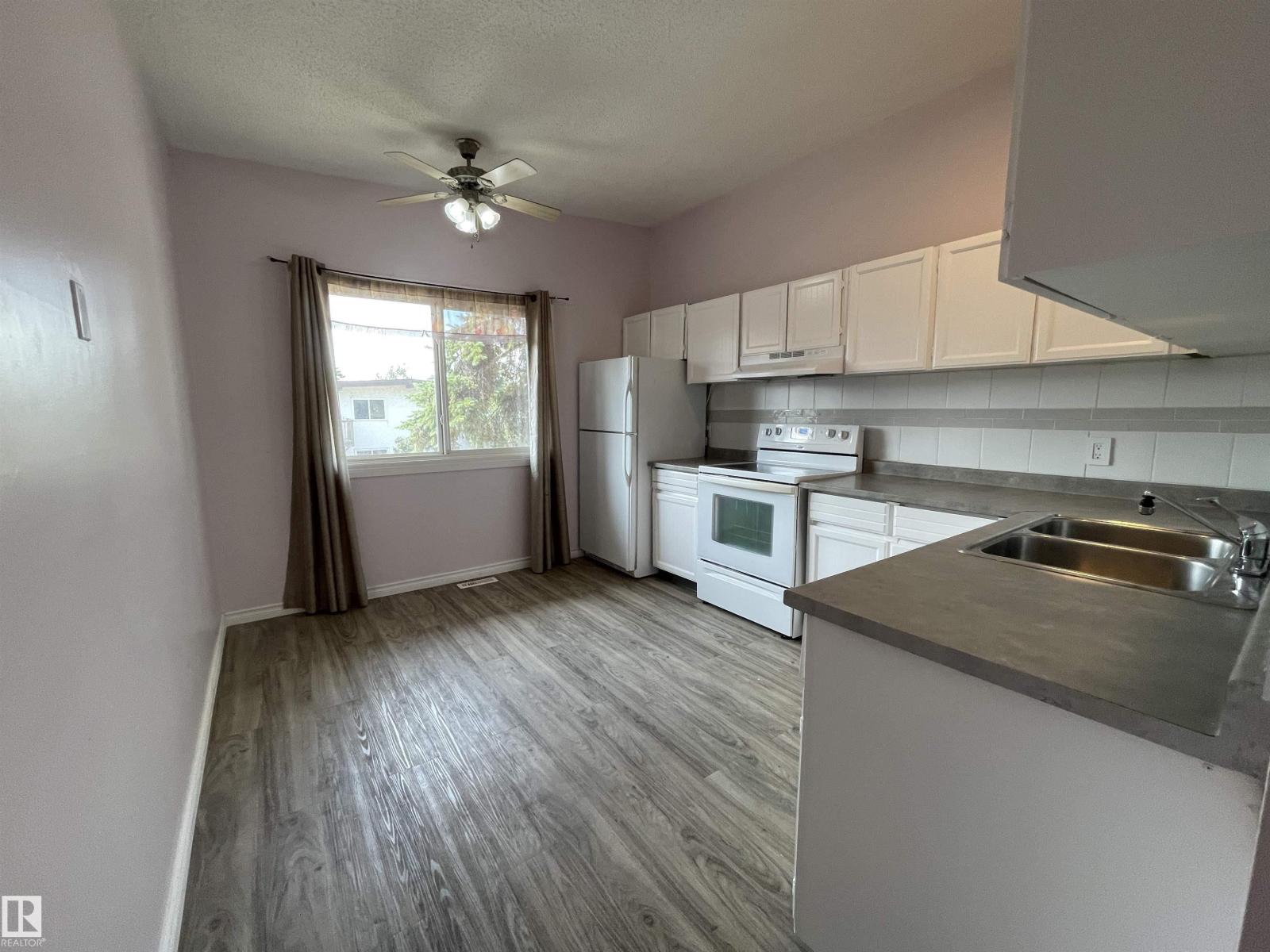 8930B 144 AV NW - photo 5