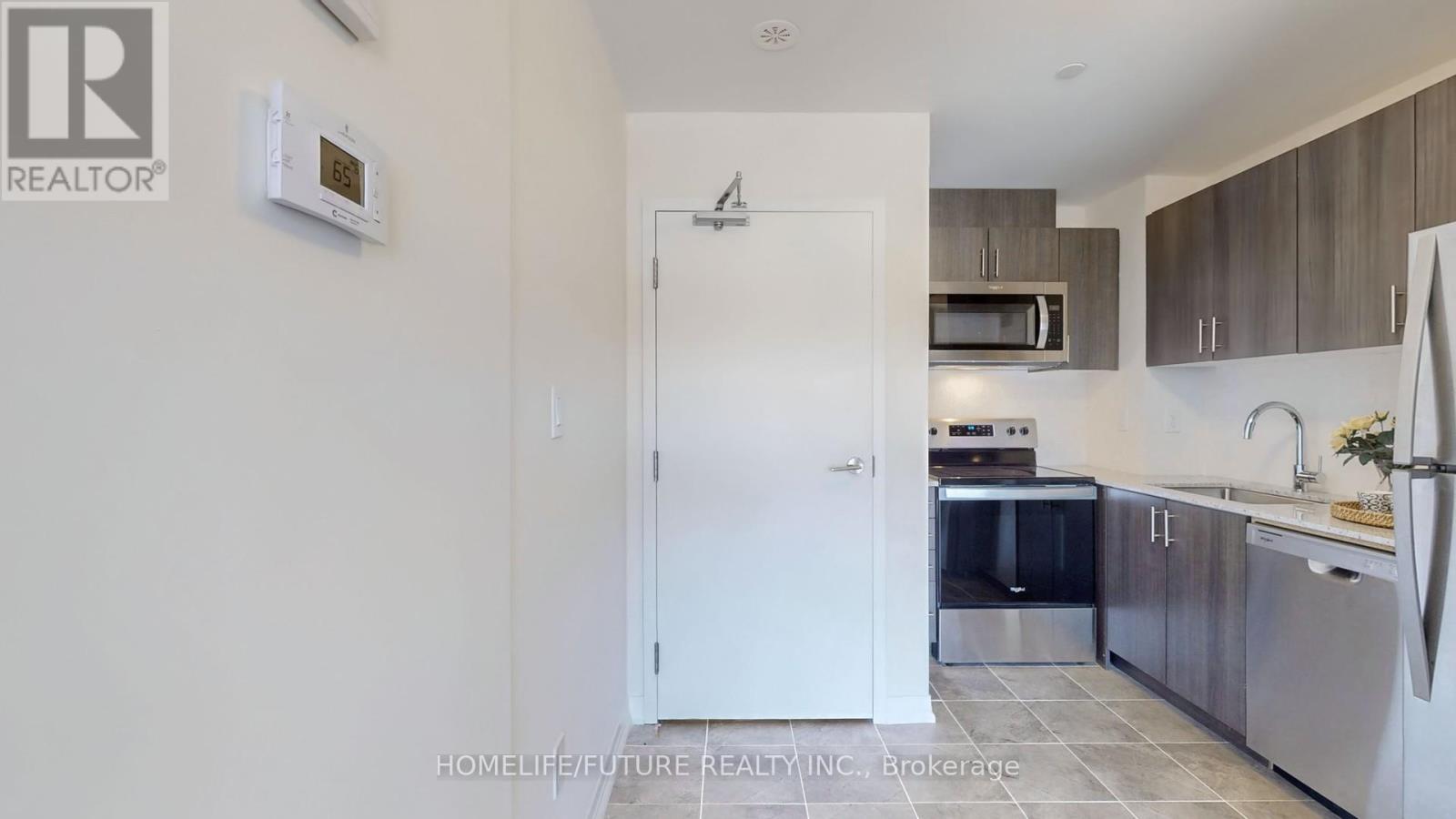 #21 235 MCLEVIN AVENUE - 20