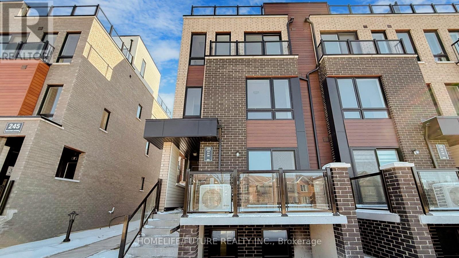 #21 235 MCLEVIN AVENUE - 3