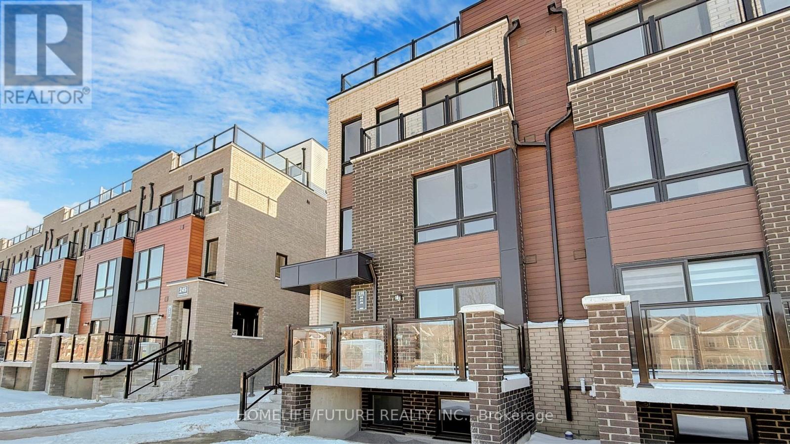 #21 235 MCLEVIN AVENUE - 4
