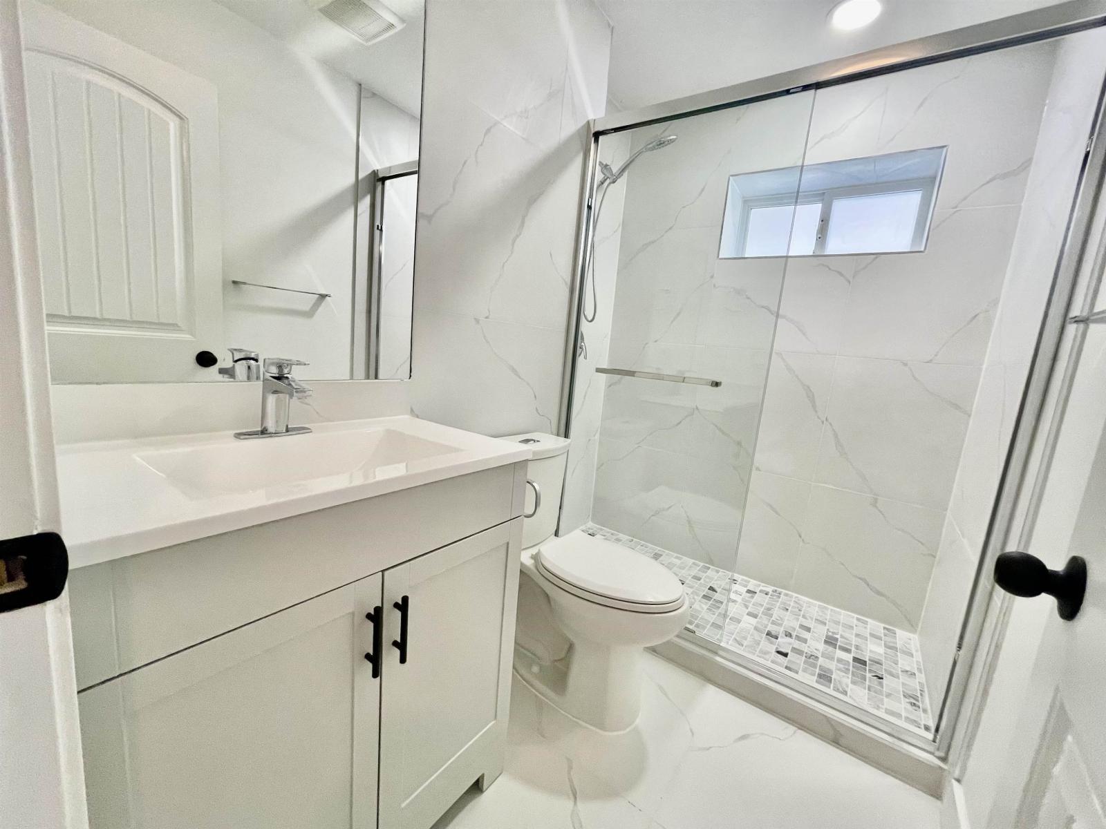 2 Bed, 1 Bath House for Rent in Surrey – LOWER LEVEL 1695X 84 AVENUE, Surrey – MLS# R3138137 - Image 10