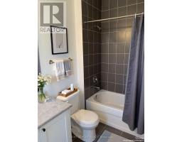 39 Farwell Avenue, Wasaga Beach, ON L9Z0H3 Photo 10