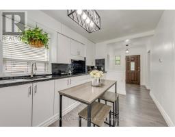 49 Montcalm Avenue, Toronto, ON M6E4N8 Photo 11