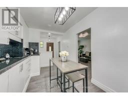 49 Montcalm Avenue, Toronto, ON M6E4N8 Photo 13
