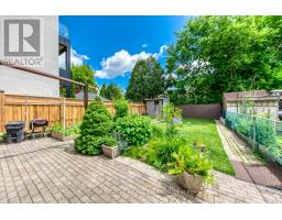 49 Montcalm Avenue, Toronto, ON M6E4N8 Photo 43