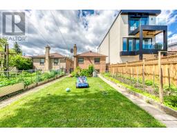 49 Montcalm Avenue, Toronto, ON M6E4N8 Photo 44