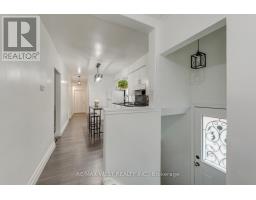 Bedroom 3 - 49 Montcalm Avenue, Toronto, ON M6E4N8 Photo 6