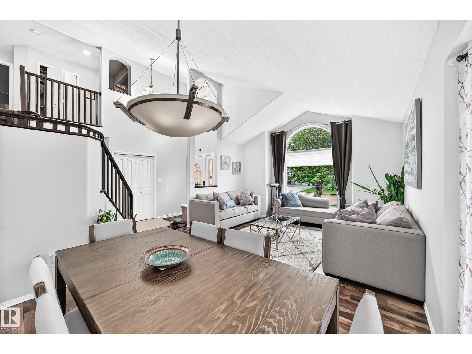 4216 47 ST NW - 11