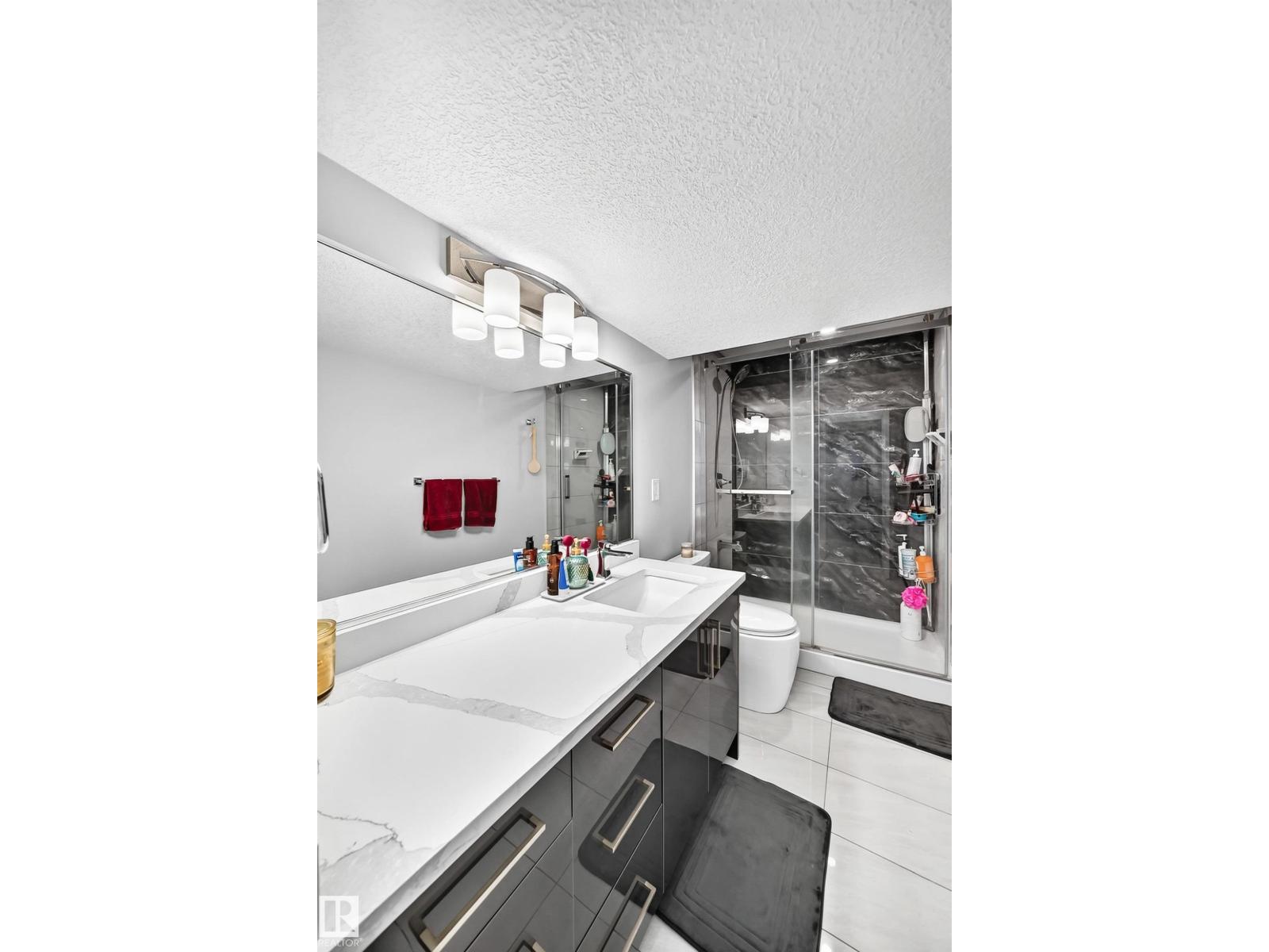 4216 47 ST NW - 49