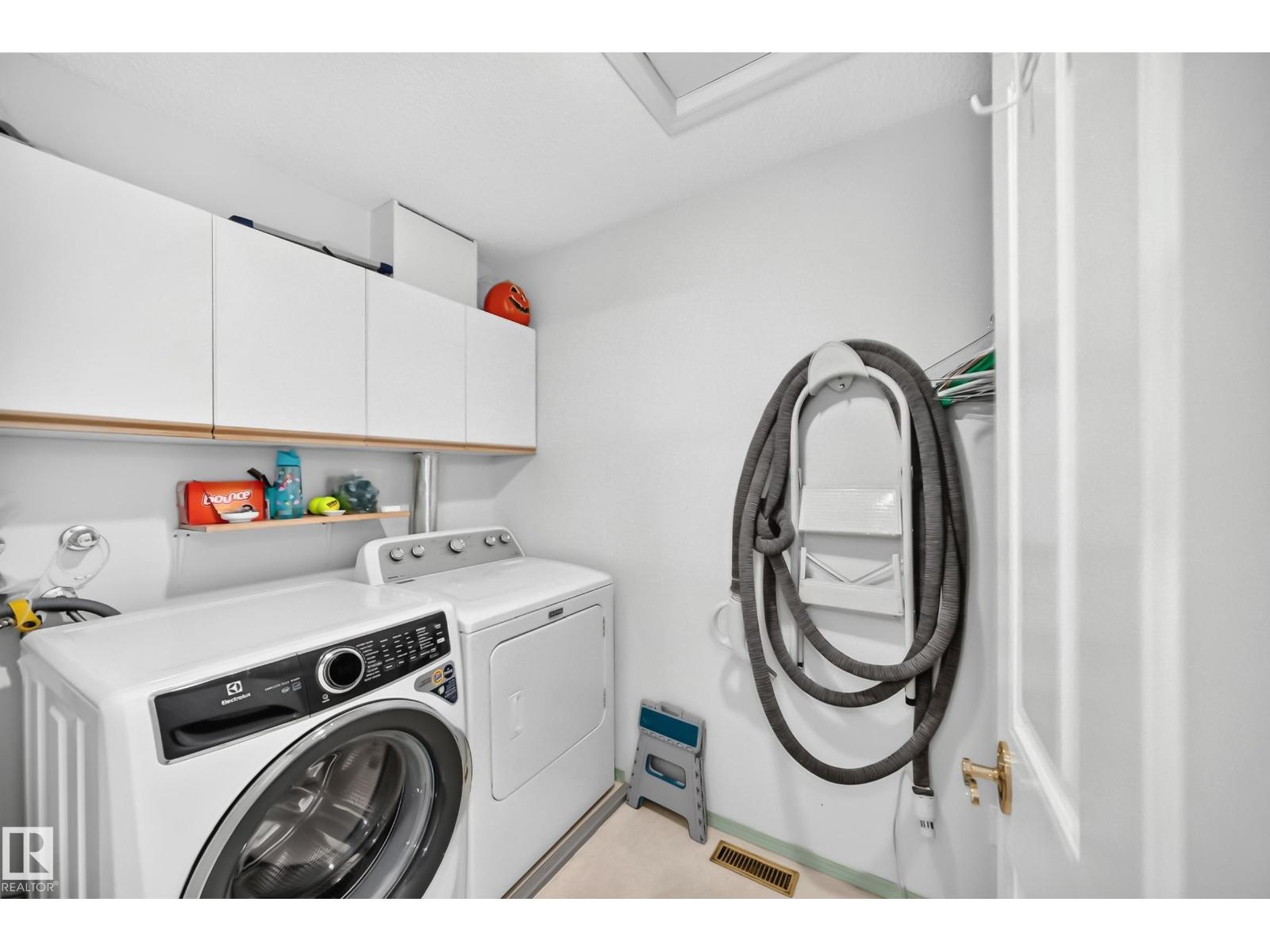 4216 47 ST NW - 39