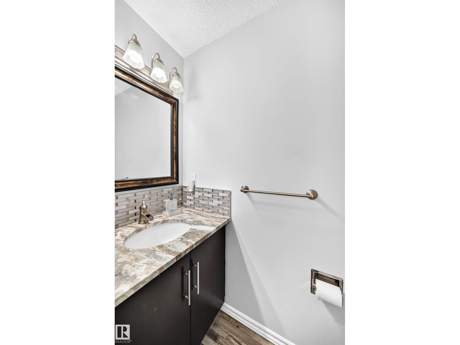 4216 47 ST NW - 24