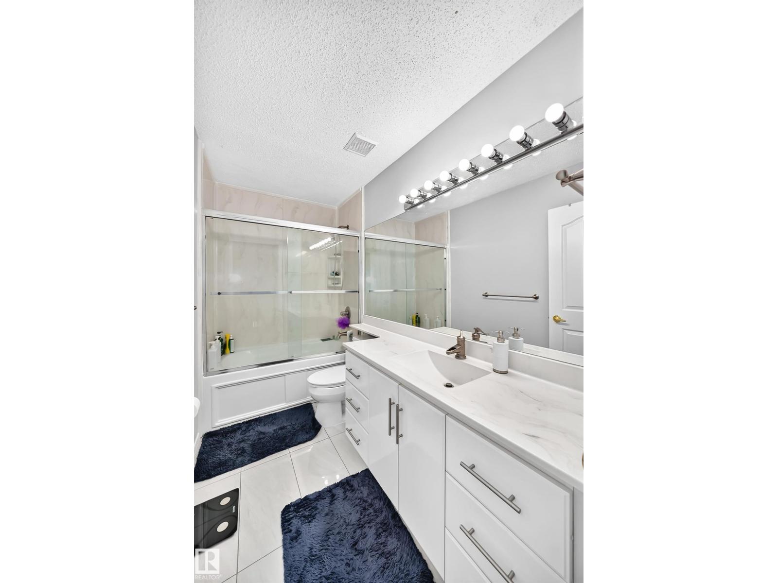 4216 47 ST NW - 38