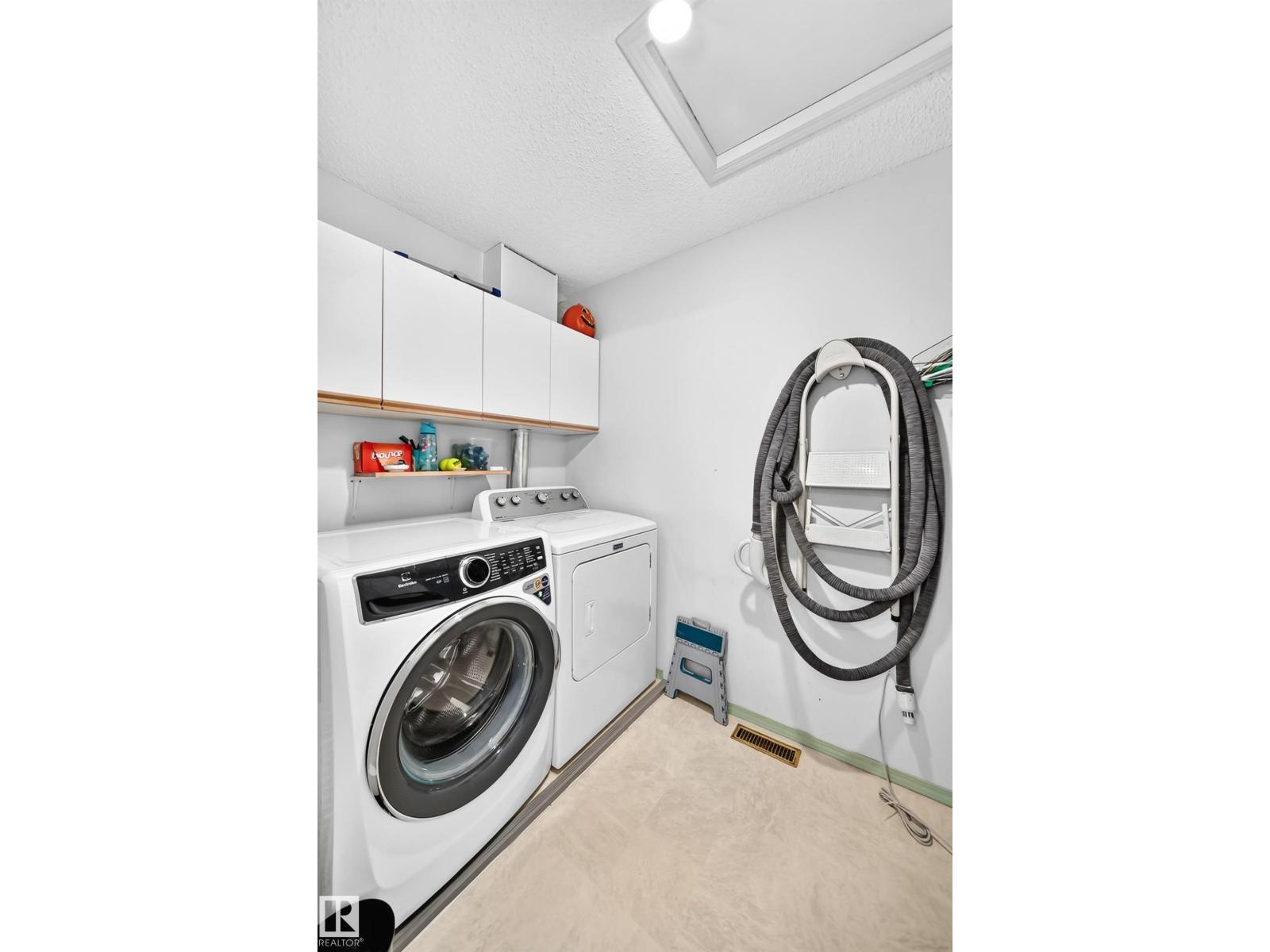 4216 47 ST NW - 40