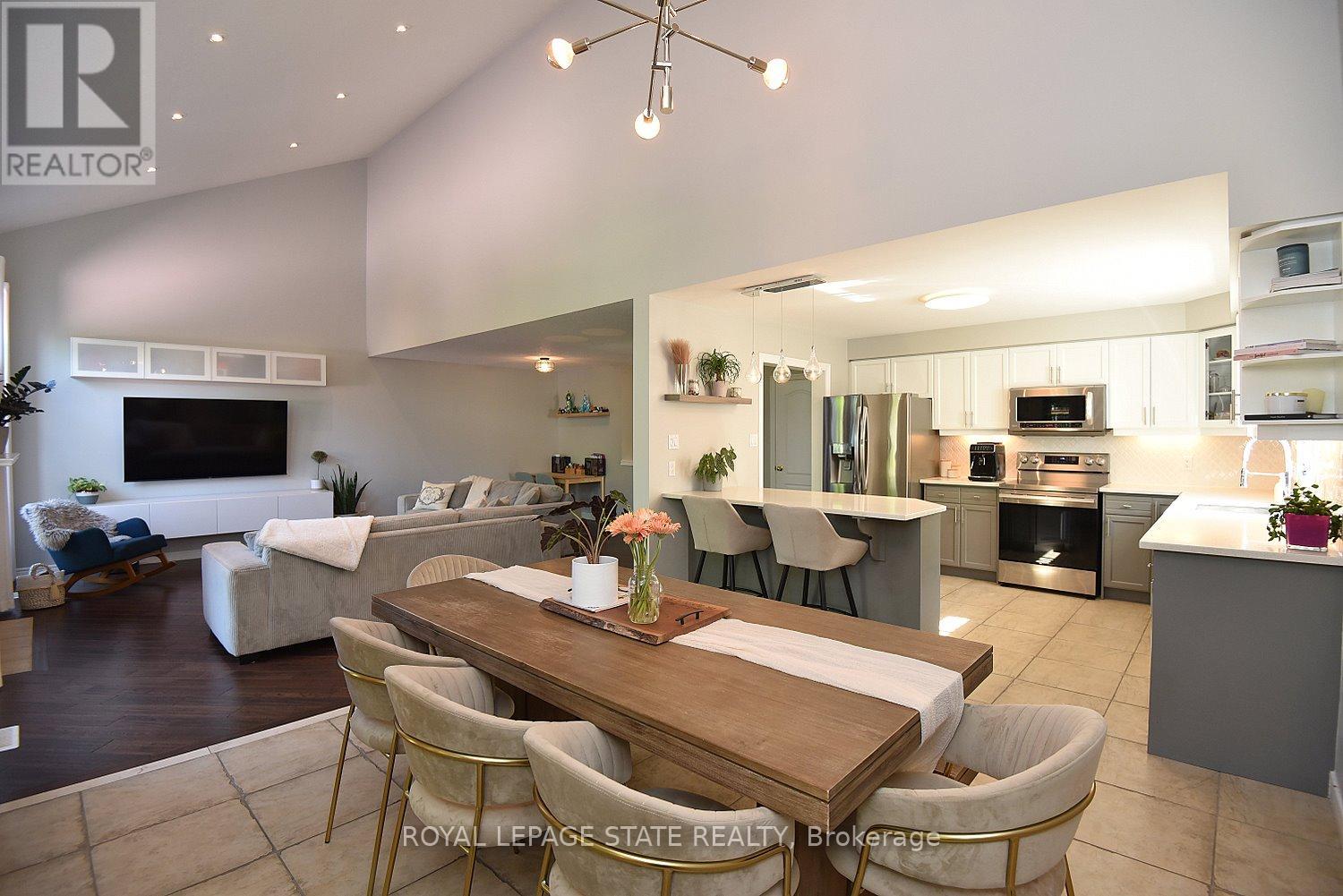 12 WILLS CRESCENT - 13