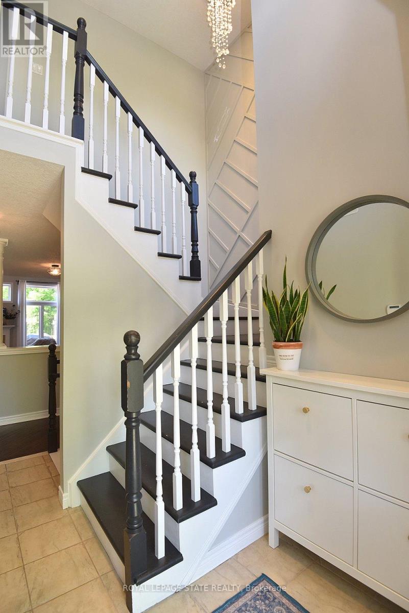 12 WILLS CRESCENT - 25