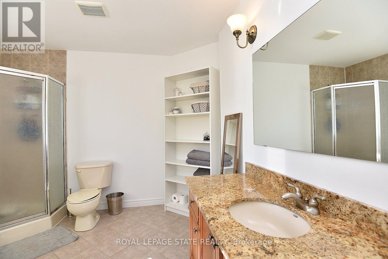 12 WILLS CRESCENT - 32