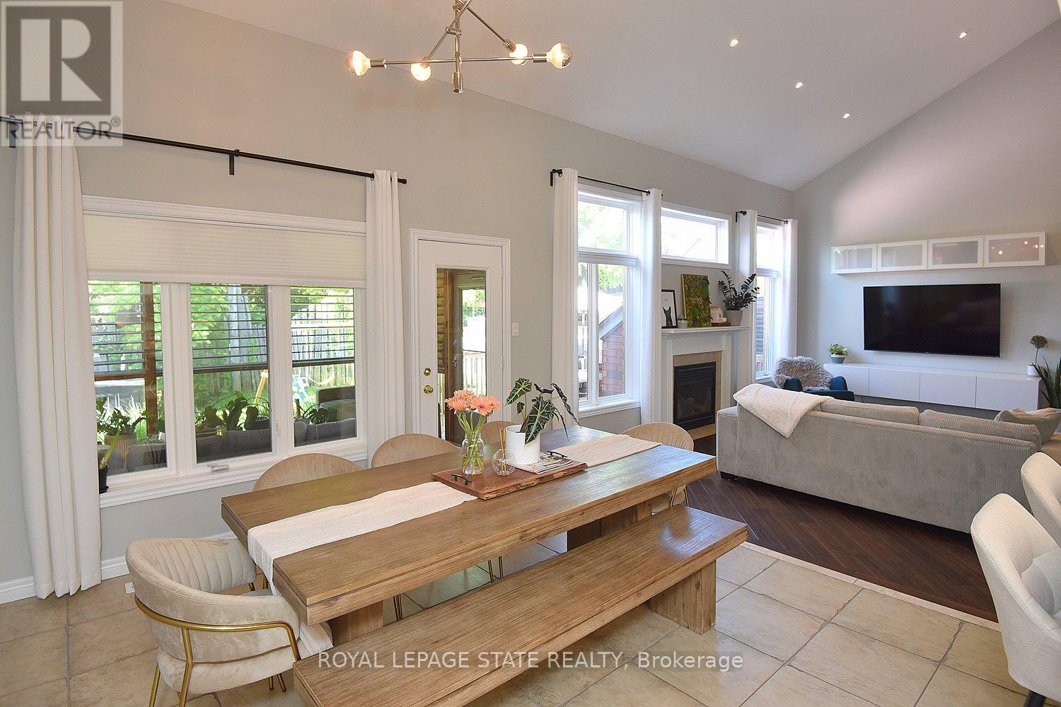 12 WILLS CRESCENT - 14