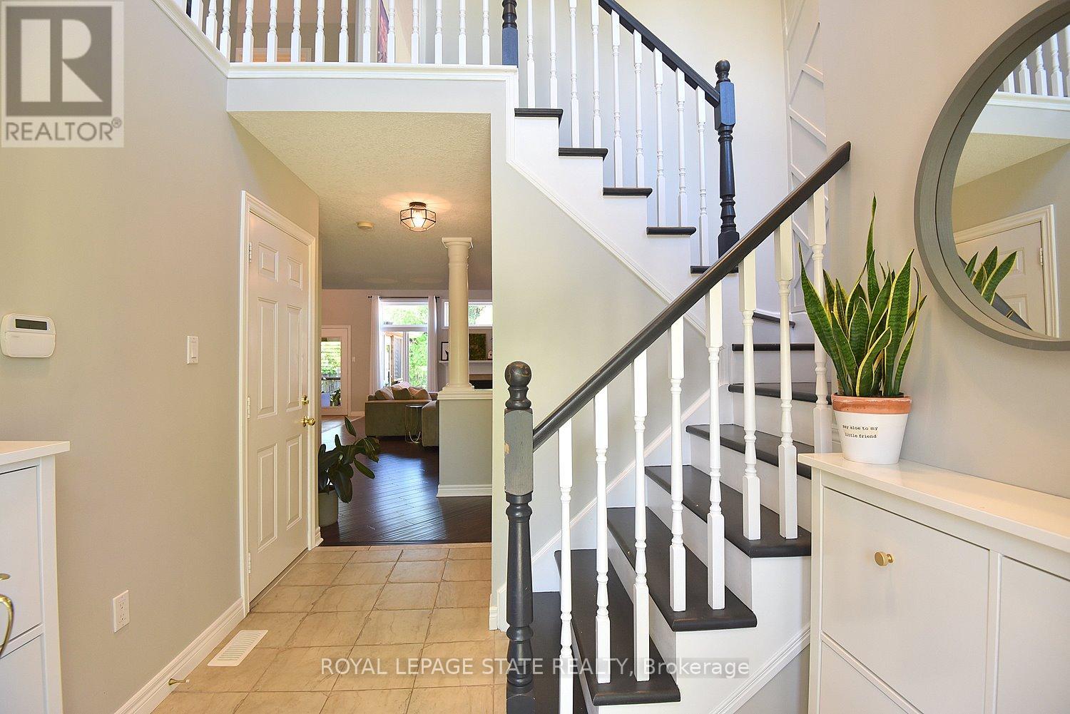 12 WILLS CRESCENT - 6