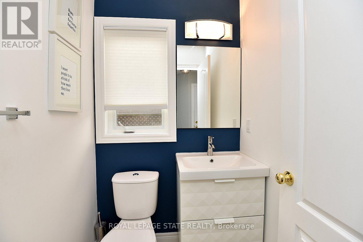12 WILLS CRESCENT - 22