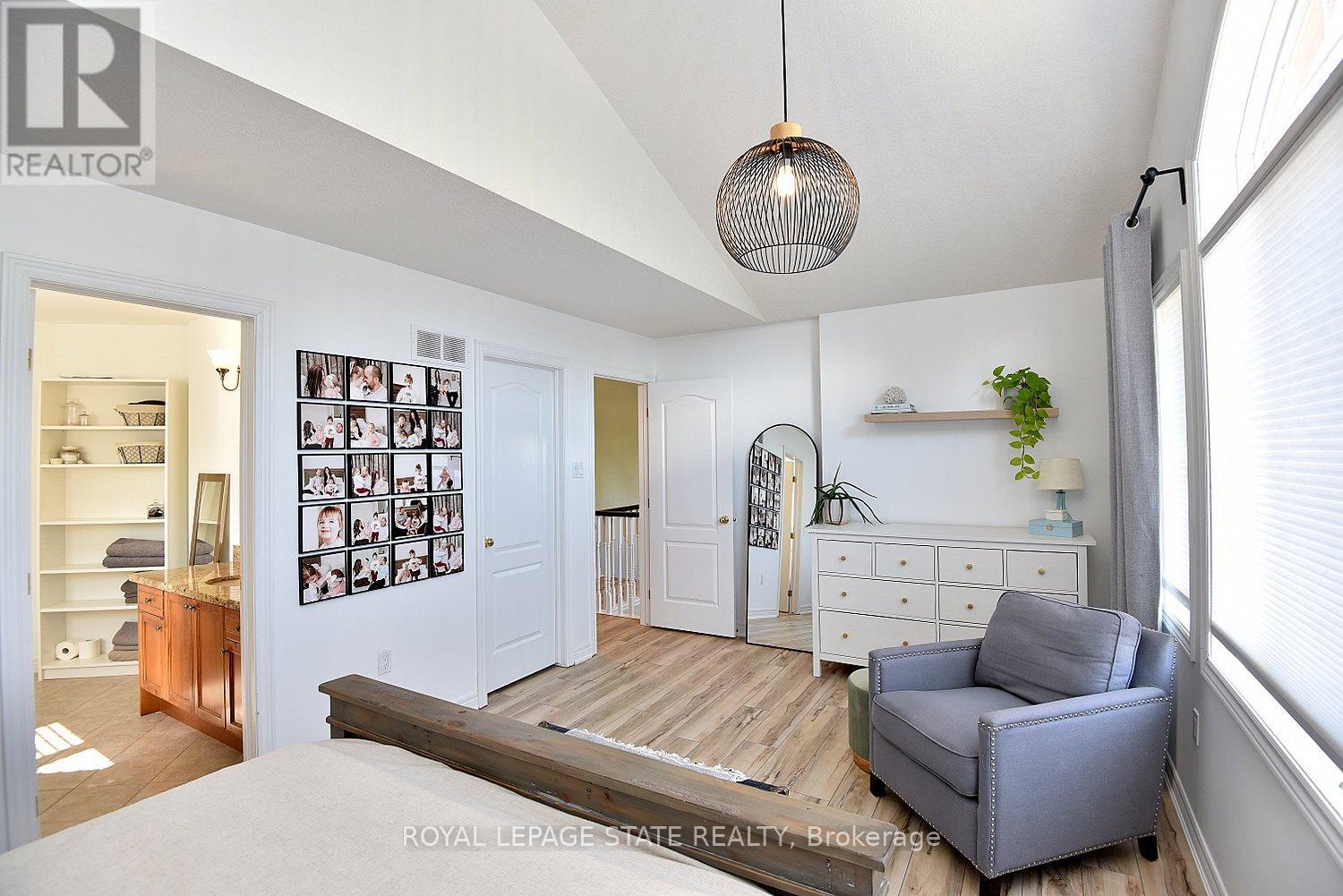 12 WILLS CRESCENT - 28