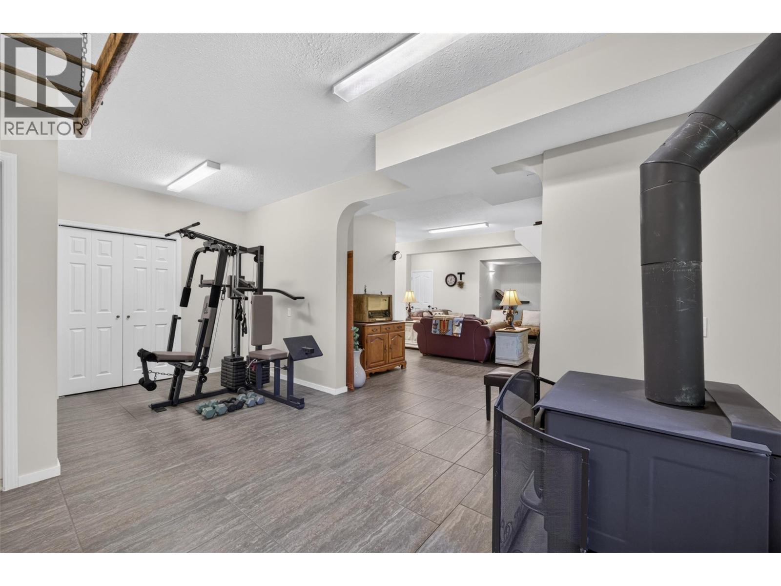 587 Hunt Road, Swansea Point