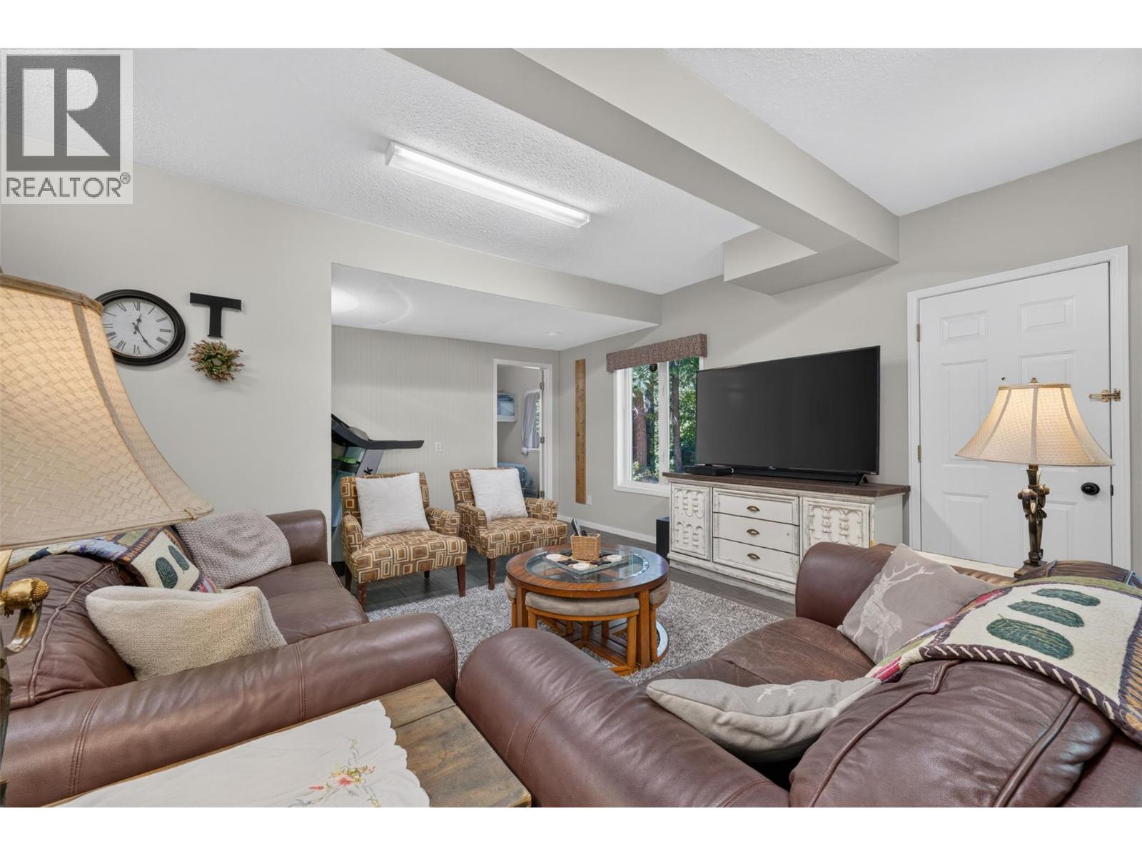 587 Hunt Road, Swansea Point