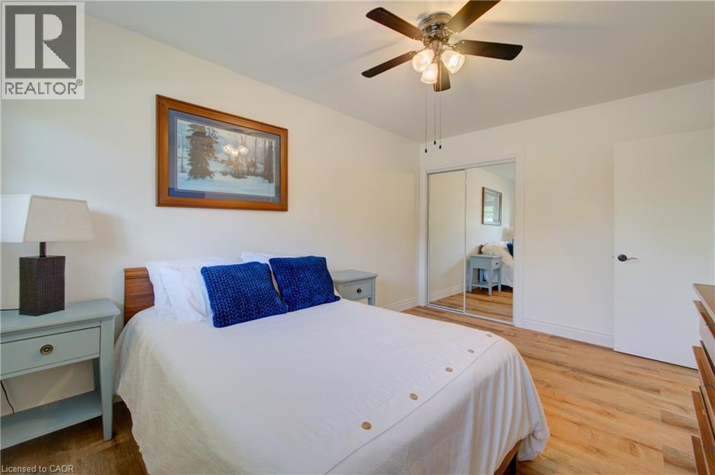 251 UNION Street E - 25